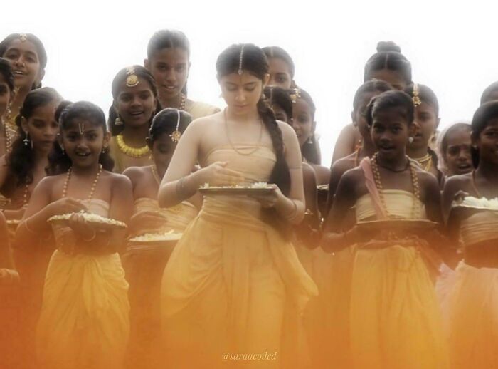 Indian Movie Using Darker Shade Extras To Highlight The Main Lead Of The Movie
