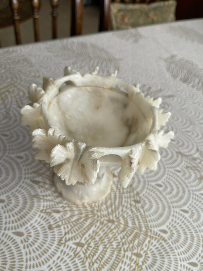 Hand-carved white marble bowl, an old treasure discovered by antique lovers
