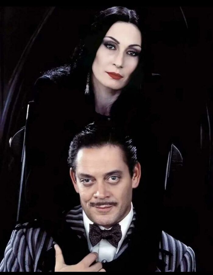 Morticia and Gomez Addams from the '90s movie adaptation