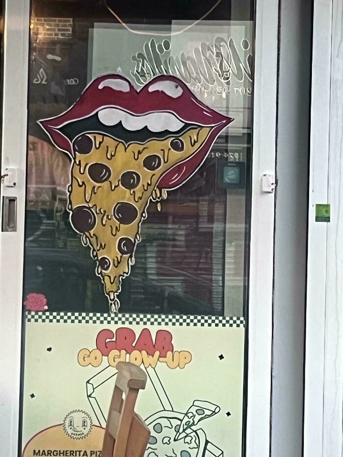 I Love My Local Pizza Place But Dang If This Don’t Look Like Vomit