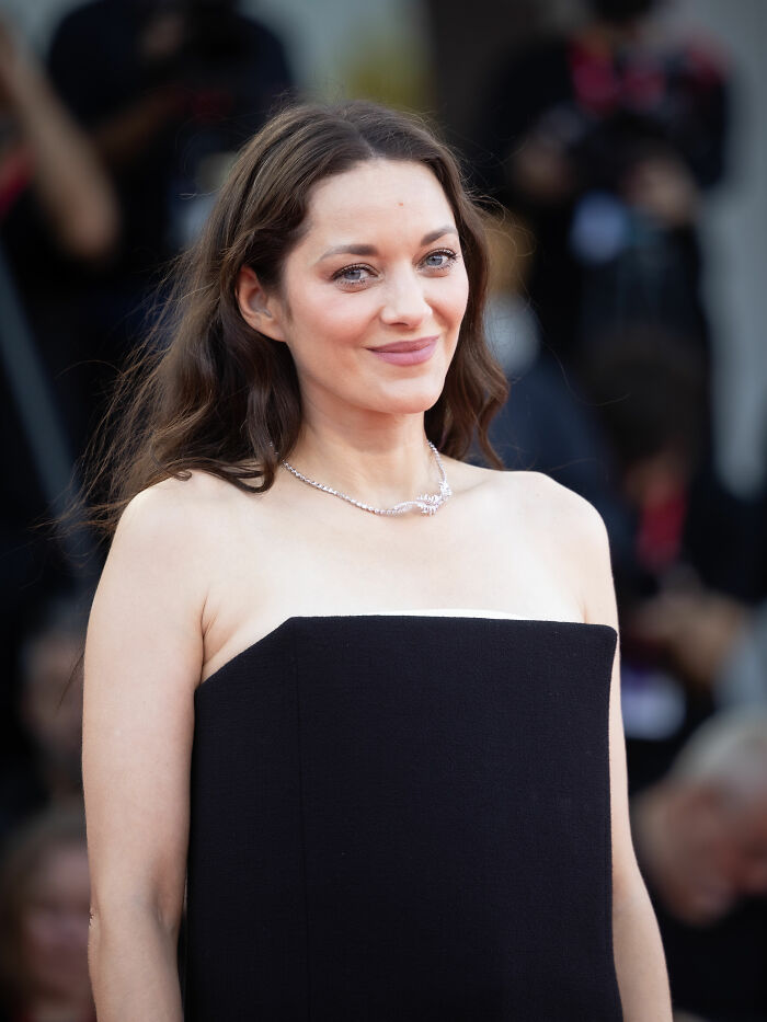 Actress Marion Cotillard, 51