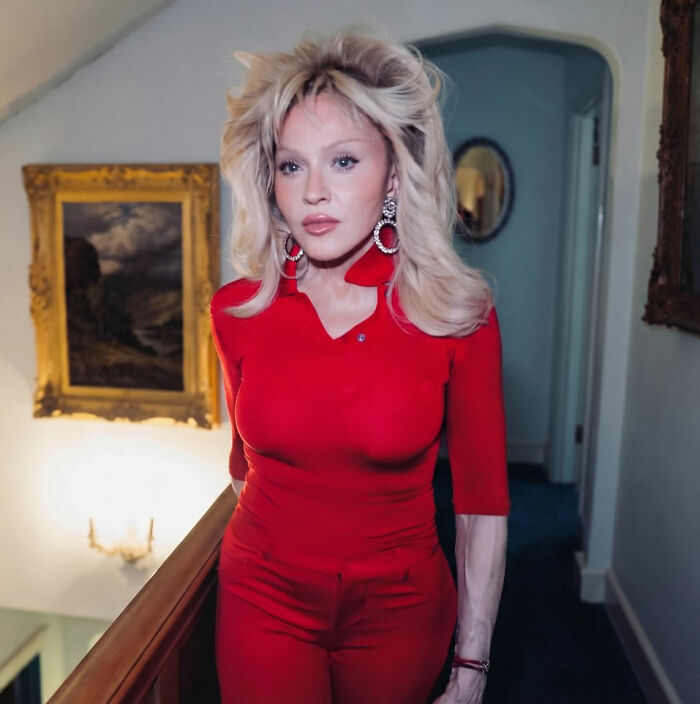 Madonna Slammed After Fans Noticed Odd Details In Latest Photos: "What's Happening Here?" Madonna Slammed After Fans Noticed Odd Details In Latest Photos: "What's Happening Here?"
