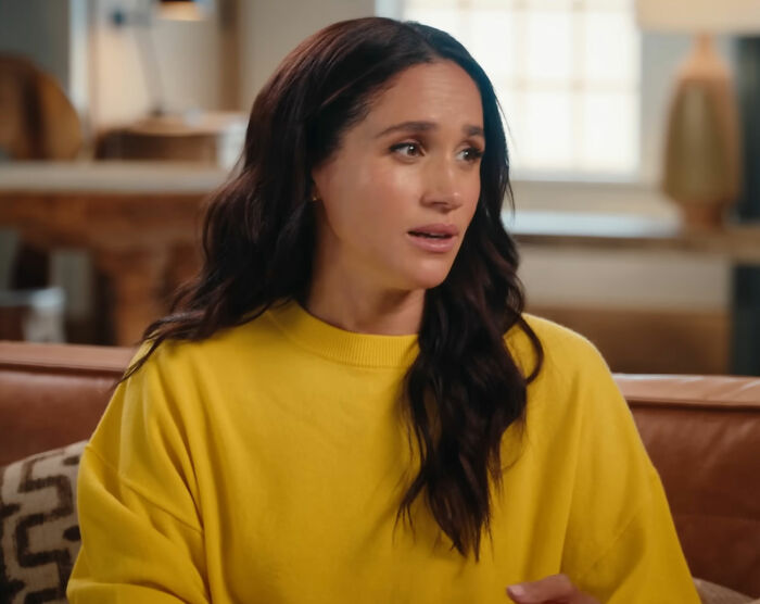 Meghan Markle's Gloria Steinem Tribute Prompts Eerie Theories After Fans Notice "Creepy" Details Meghan Markle's Gloria Steinem Tribute Prompts Eerie Theories After Fans Notice "Creepy" Details