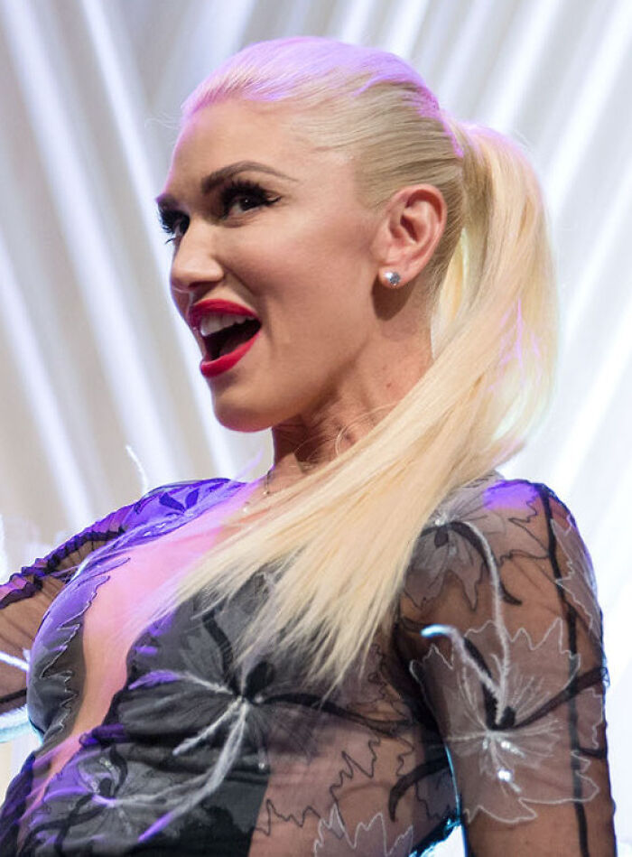 Gwen Stefani, a public figure, smiling. Many public figures destroyed their own legacies.