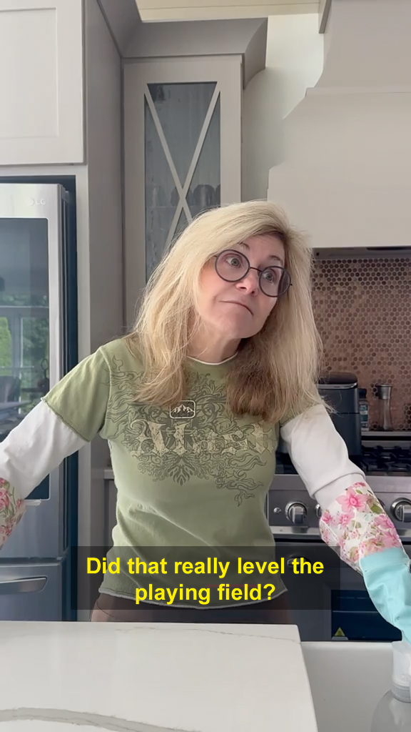 Woman Explains Systemic Racism With One Unexpected Analogy, Goes Viral With 3.5 Million Views Woman Explains Systemic Racism With One Unexpected Analogy, Goes Viral With 3.5 Million Views