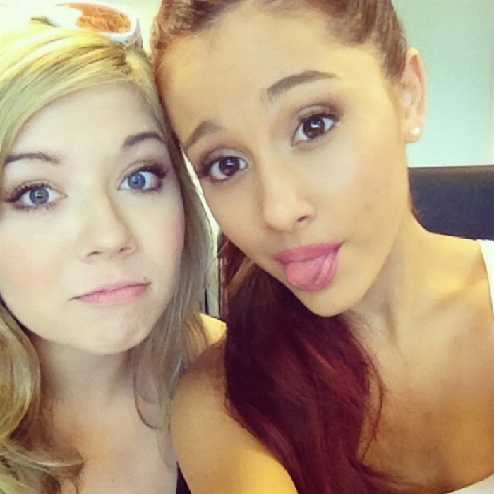 Jennette McCurdy and Ariana Grande pose for a selfie, showing how Co-Stars Friendships can fall apart.