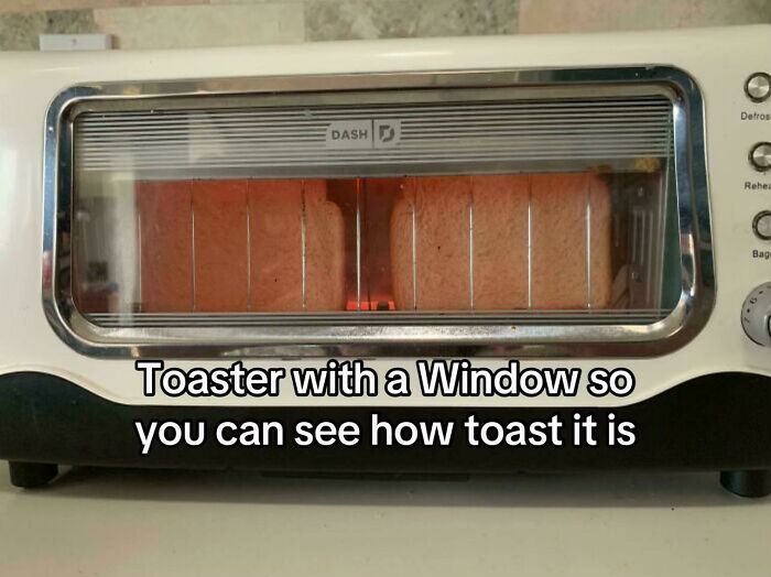 Toaster with a window to monitor how toast is cooking