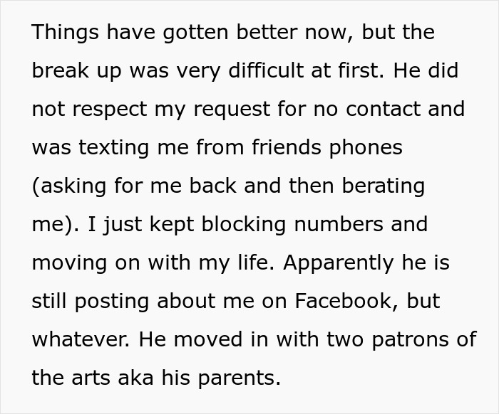 Woman Reads Boyfriend's Novel, Realizes Something That Forever Changes The Way She Feels About Him Woman Reads Boyfriend's Novel, Realizes Something That Forever Changes The Way She Feels About Him