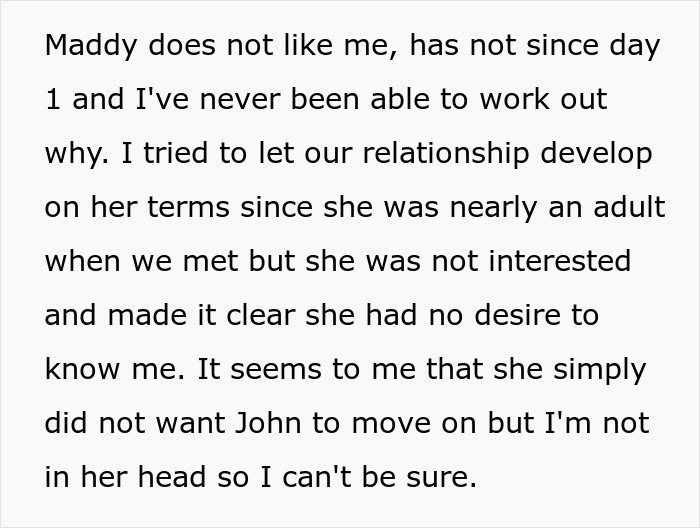 A Reddit post discussing a woman's difficult relationship with her adult stepdaughter who dislikes her. A Reddit post discussing a woman's difficult relationship with her adult stepdaughter who dislikes her.