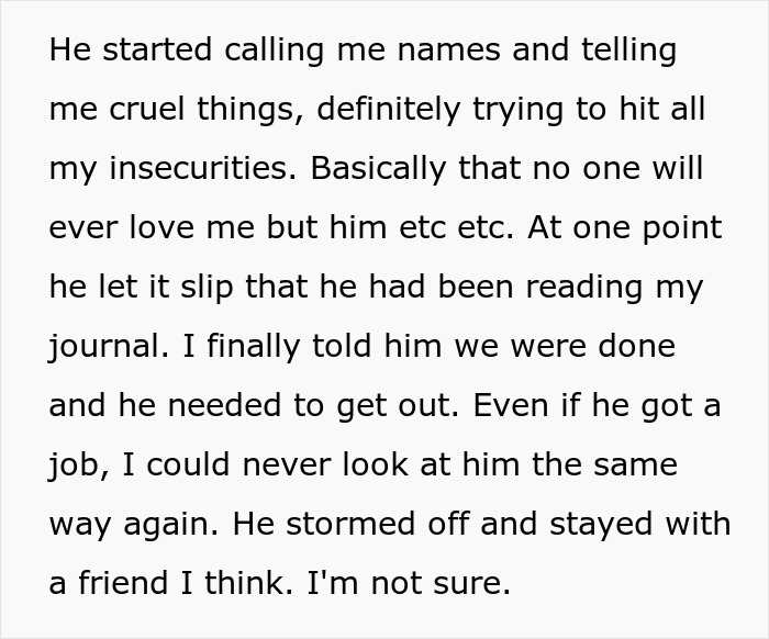 Woman Reads Boyfriend's Novel, Realizes Something That Forever Changes The Way She Feels About Him Woman Reads Boyfriend's Novel, Realizes Something That Forever Changes The Way She Feels About Him