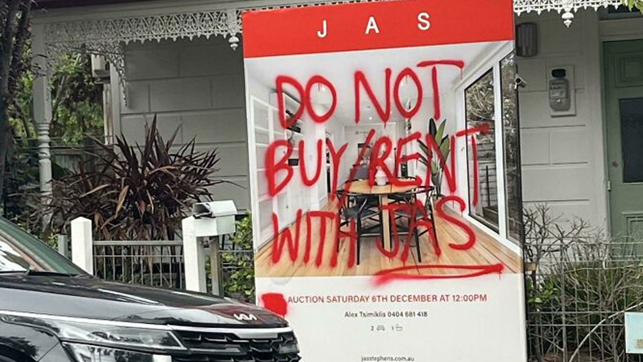 75 Renting And Booking Experiences That Had People Regretting Their Decision Almost Immediately