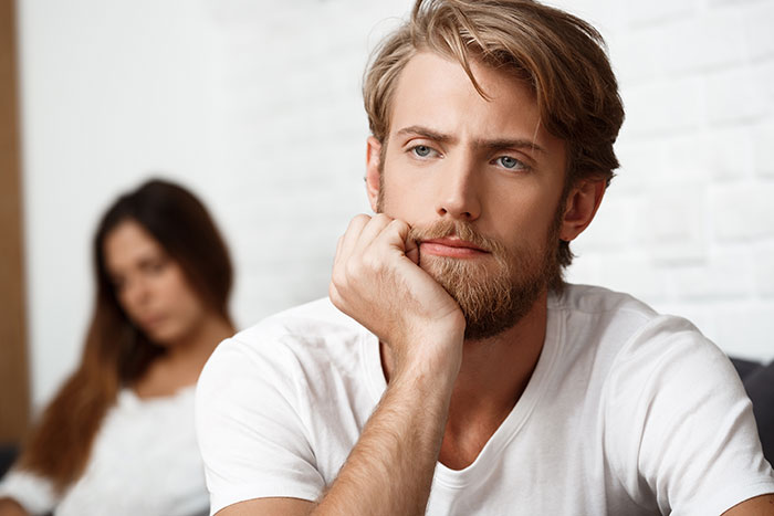 Woman Babysits On Weekends, Her Clueless BF Just Can't Figure Out Why She Keeps Ignoring Him Woman Babysits On Weekends, Her Clueless BF Just Can't Figure Out Why She Keeps Ignoring Him