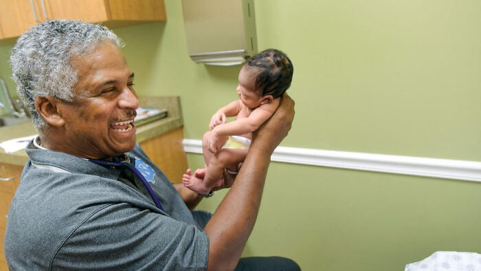 Baltimore Doctor Treated Patients For Free For Decades. When He Got Cancer, They Raised Money For His Care