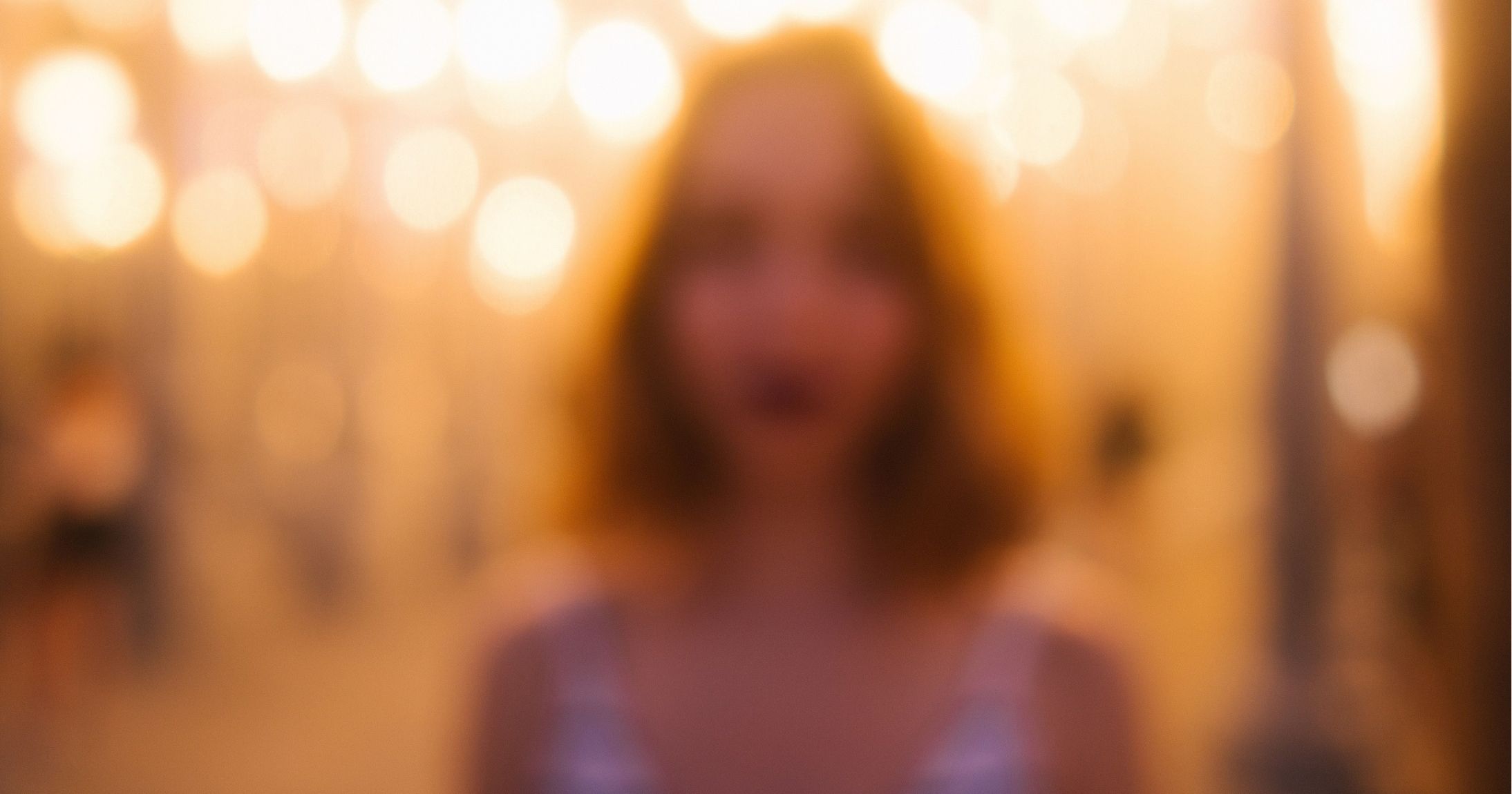 “How Sharp Is Your Vision?”: Try To Name All 27 Things Hidden In These Blurry Images
