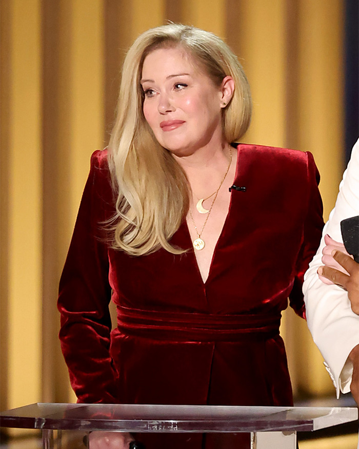 Christina Applegate Sparks Fresh Concern After Appearing In First Photos Since Four-Month Hospital Stay Christina Applegate Sparks Fresh Concern After Appearing In First Photos Since Four-Month Hospital Stay