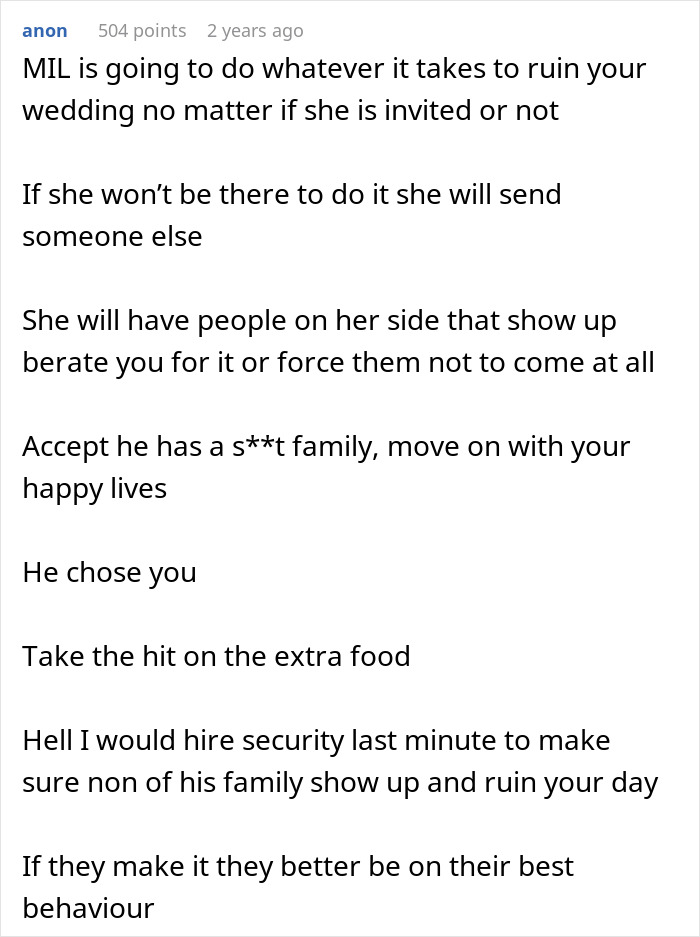 Mom Goes Into Hysterics After Finding Out Her Son Is Getting Married, Takes It Even Further Into Crazy Land Mom Goes Into Hysterics After Finding Out Her Son Is Getting Married, Takes It Even Further Into Crazy Land