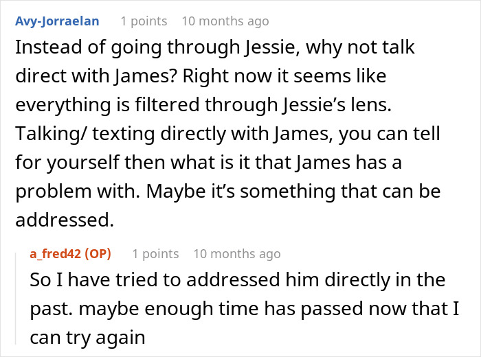 Guy Wonders What's Wrong With Friend's Fiancé After He Suddenly Changes His Behavior Guy Wonders What's Wrong With Friend's Fiancé After He Suddenly Changes His Behavior