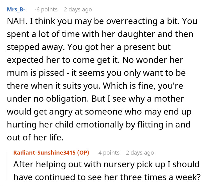A Reddit comment from Mrs_B suggesting the woman is overreacting and that flitting in and out hurts the kid.
