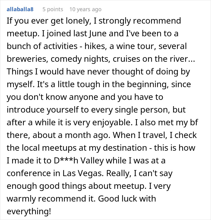 Woman Reads Boyfriend's Novel, Realizes Something That Forever Changes The Way She Feels About Him Woman Reads Boyfriend's Novel, Realizes Something That Forever Changes The Way She Feels About Him