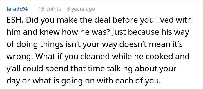 Woman Stops Cleaning As She Cooks To Prove A Point, Husband Still Doesn't Get It Woman Stops Cleaning As She Cooks To Prove A Point, Husband Still Doesn't Get It