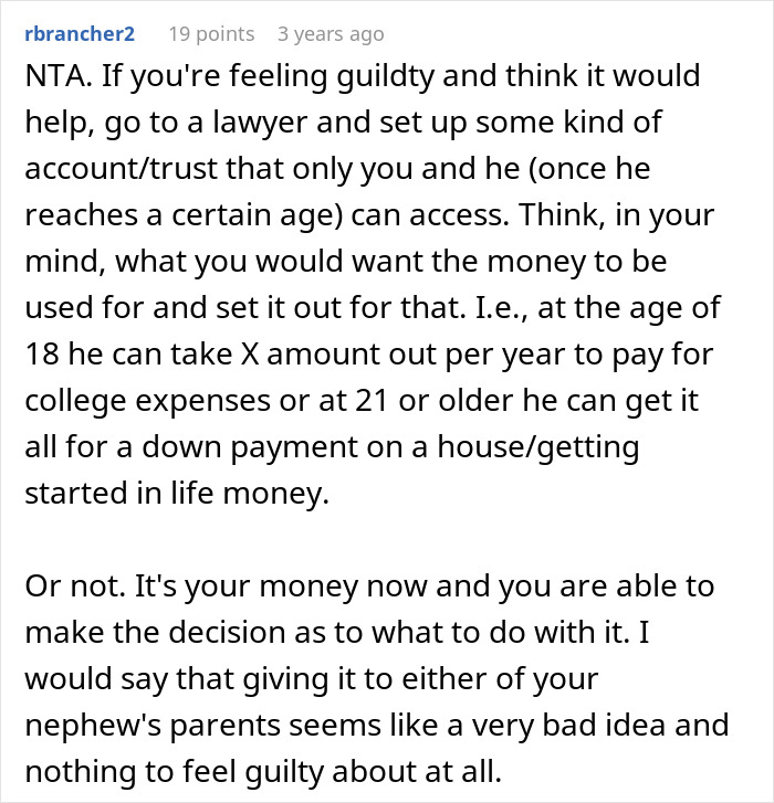 A Reddit comment suggesting setting up a trust for inheritance to avoid inheritance drama with family. A Reddit comment suggesting setting up a trust for inheritance to avoid inheritance drama with family.