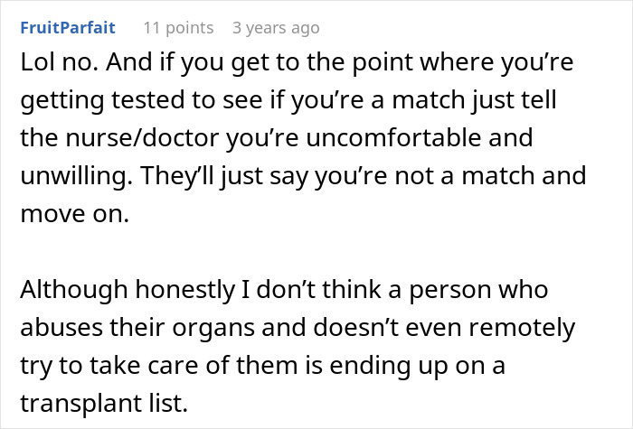 A comment suggests feigning unsuitability for a kidney donation to a toxic mom.