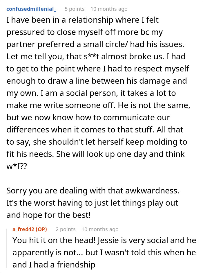 Guy Wonders What's Wrong With Friend's Fiancé After He Suddenly Changes His Behavior Guy Wonders What's Wrong With Friend's Fiancé After He Suddenly Changes His Behavior
