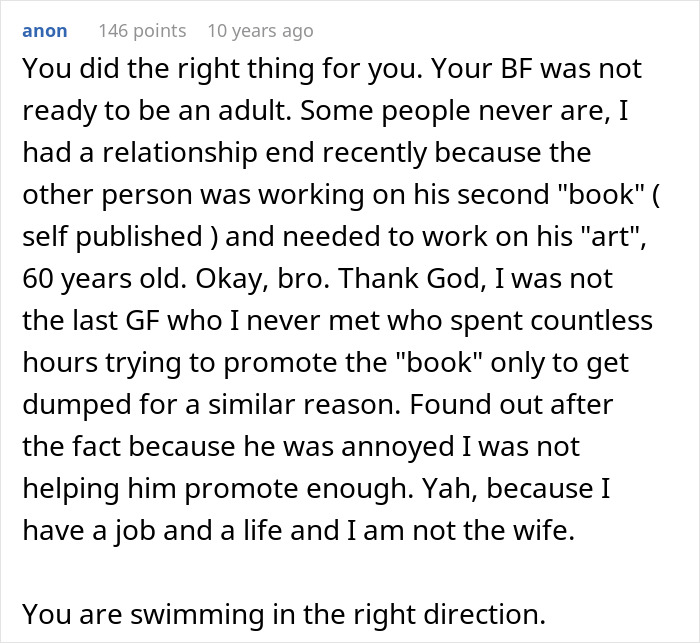 Woman Reads Boyfriend's Novel, Realizes Something That Forever Changes The Way She Feels About Him Woman Reads Boyfriend's Novel, Realizes Something That Forever Changes The Way She Feels About Him