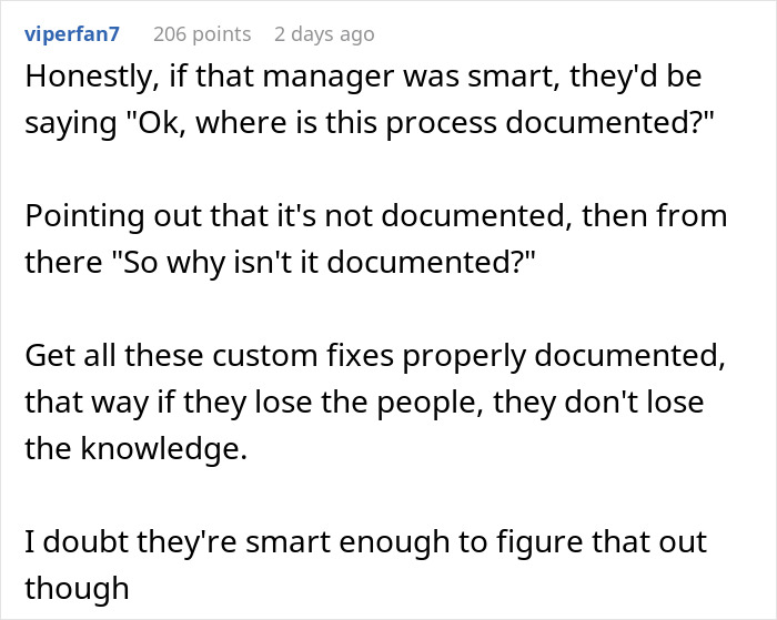 New Boss Who’s Never Touched The Machines Lectures The People Who Fix Them, Company Pays The Price New Boss Who’s Never Touched The Machines Lectures The People Who Fix Them, Company Pays The Price