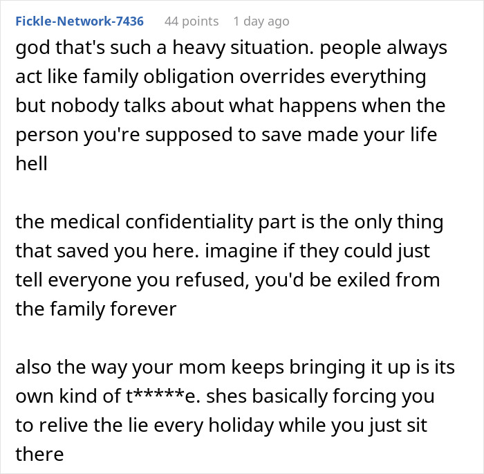 Siblings Asks Doctor To Lie To Family Because The Thought Of Donating Their Kidney Makes Them "Sick"