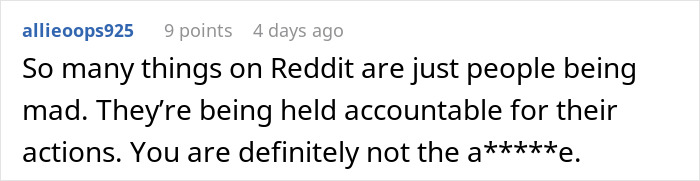 Reddit comment discussing accountability in a free movie night side hustle story Reddit comment discussing accountability in a free movie night side hustle story