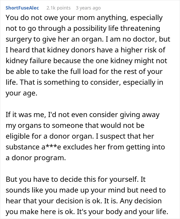 A comment section discussing a toxic mom and her assumption of a shiny new kidney from her daughter.