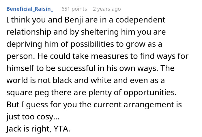 A Reddit comment discussing a mother's decision to give most of the inheritance to her less successful son. A Reddit comment discussing a mother's decision to give most of the inheritance to her less successful son.