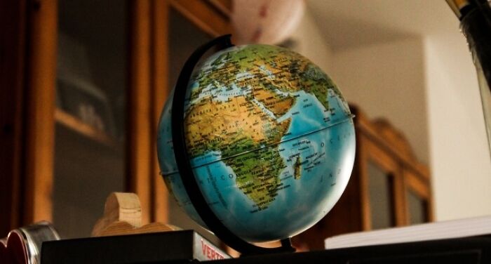 "Think You Know The Basics?": These 20 General Knowledge Questions Might Make You Repeat 7th Grade "Think You Know The Basics?": These 20 General Knowledge Questions Might Make You Repeat 7th Grade