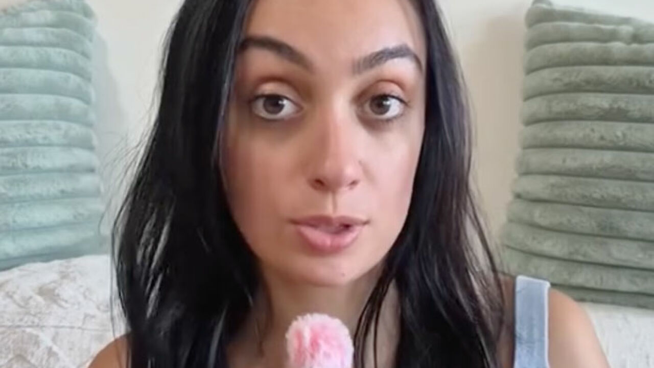 “Get A Grip”: Woman With Autism And ADHD Blasted As “Entitled” After Sharing Why She “Decided Not To Work”