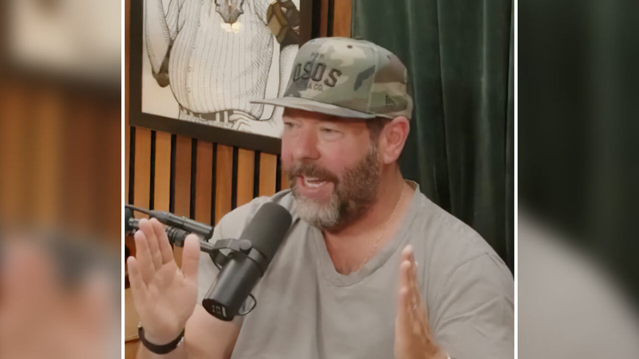 Tom Cruise’s Assistants Allegedly Handle Every Little Detail Of His Life, And Bert Kreischer Just Revealed How Far It Goes
