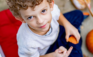 Mom Lets 7YO Run Amok Without Lifting A Finger, Neighbors Are Sick Of All The Harm The Kid Causes