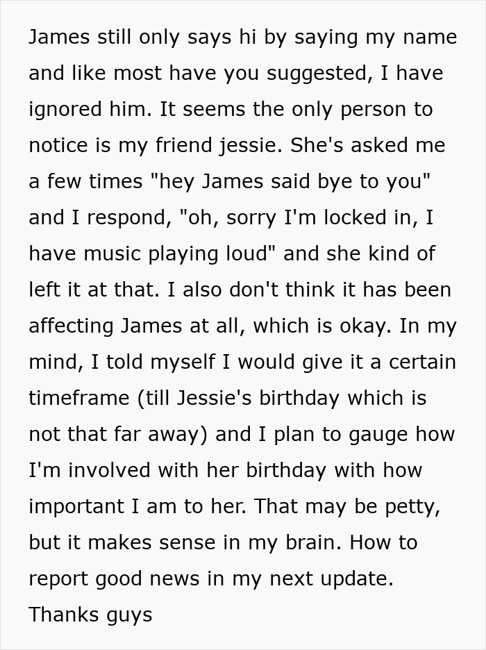 Guy Wonders What's Wrong With Friend's Fiancé After He Suddenly Changes His Behavior Guy Wonders What's Wrong With Friend's Fiancé After He Suddenly Changes His Behavior