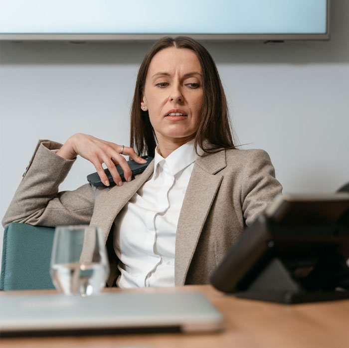 Creepy Coworker Won't Take A Hint, Takes It Way Too Far In The Office Kitchen Creepy Coworker Won't Take A Hint, Takes It Way Too Far In The Office Kitchen