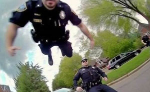 People Love This Page’s Random Sense Of Humor, So Here Are 70 Of The Best Posts