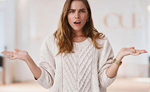 MOH Plays The Generous Host While Secretly Making The Guests Pay $150 Each For The Bridal Shower