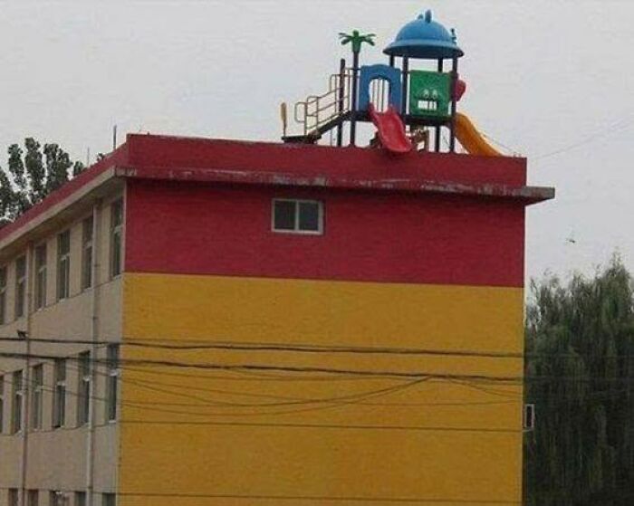 A playground on a rooftop, an example of a playground fail.