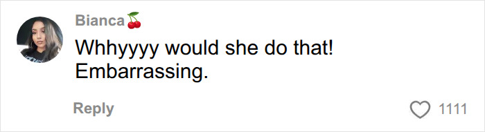 User reaction to a Karen who tried to steal an NFL hat from a kid after a match. User reaction to a Karen who tried to steal an NFL hat from a kid after a match.
