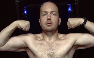 Overweight Man Turns Grief Into Motivation, Goes From 311LBS To 180LBS In One Year After Losing His Dad