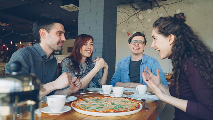 Man Dumps GF Over Her Choice Of Friend And The Internet Validates His Reasoning Man Dumps GF Over Her Choice Of Friend And The Internet Validates His Reasoning