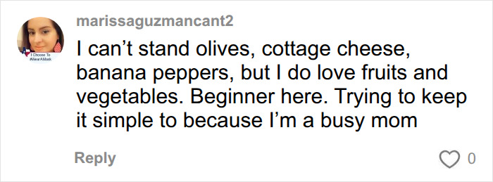 A comment from marissaguzmancant2 about trying to keep her diet simple, focusing on fruits and vegetables.