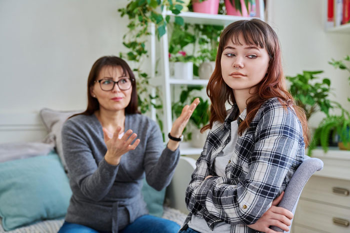 A parent discusses their daughter choosing a toxic boyfriend over visits with her child, considering kicking her out. A parent discusses their daughter choosing a toxic boyfriend over visits with her child, considering kicking her out.