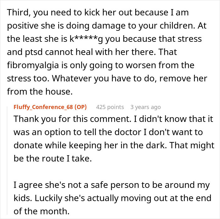 A Reddit comment discussing the toxic mom's impact and the option to not donate a kidney, her health neglect.