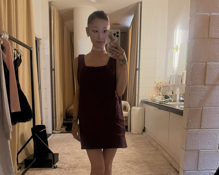 Ariana Grande taking a mirror selfie, her appearance raising concern among people.