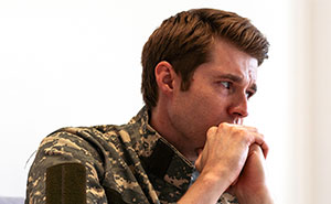 Service Member Feels Entitled To Window Seat As He’s In Uniform, Acts Smug When He’s Asked To Move